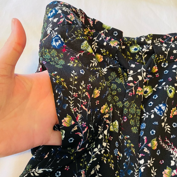 DR2 Floral Paperbag Shorts - Picture 7 of 9